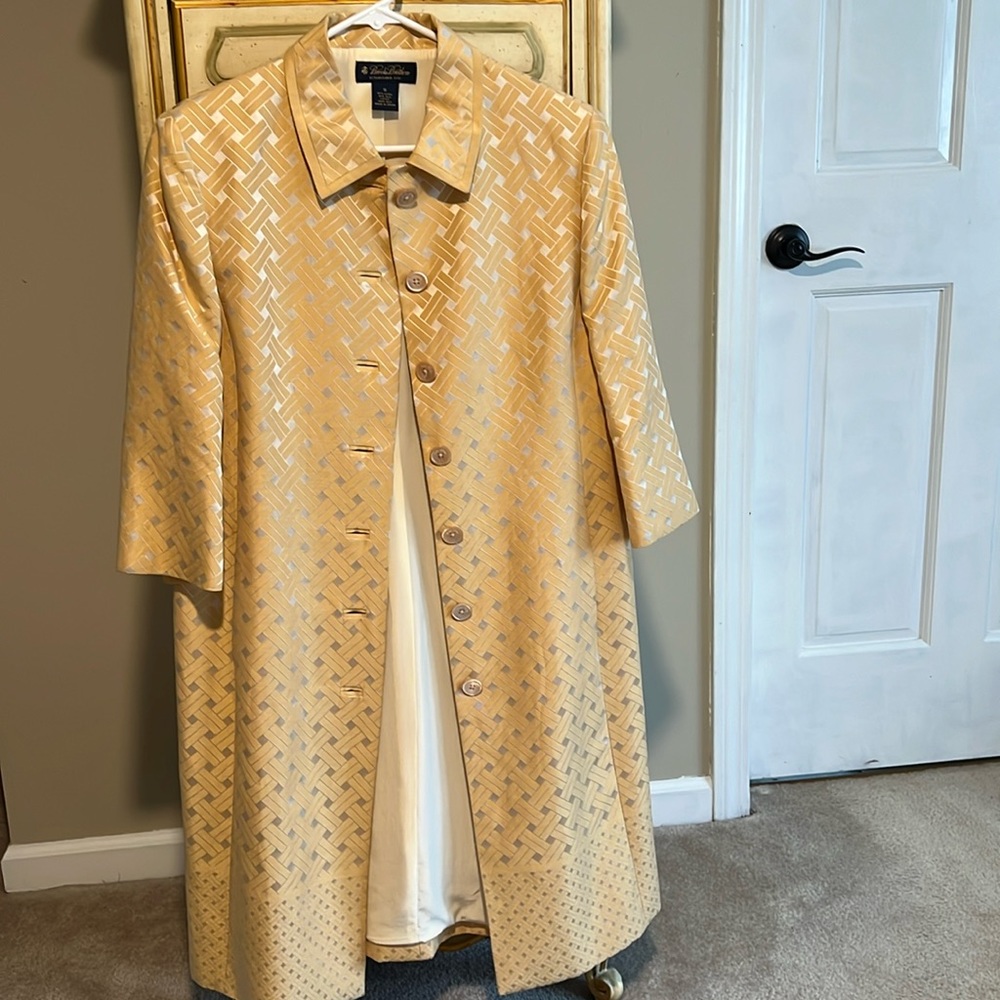 Brooks brothers size 10 dress coat